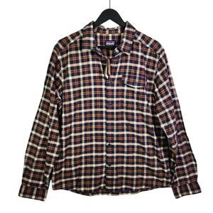 NWT Patagonia Fjord Flannel Shirt Mens M Organic Cotton Blue Plaid Outdoors Hike